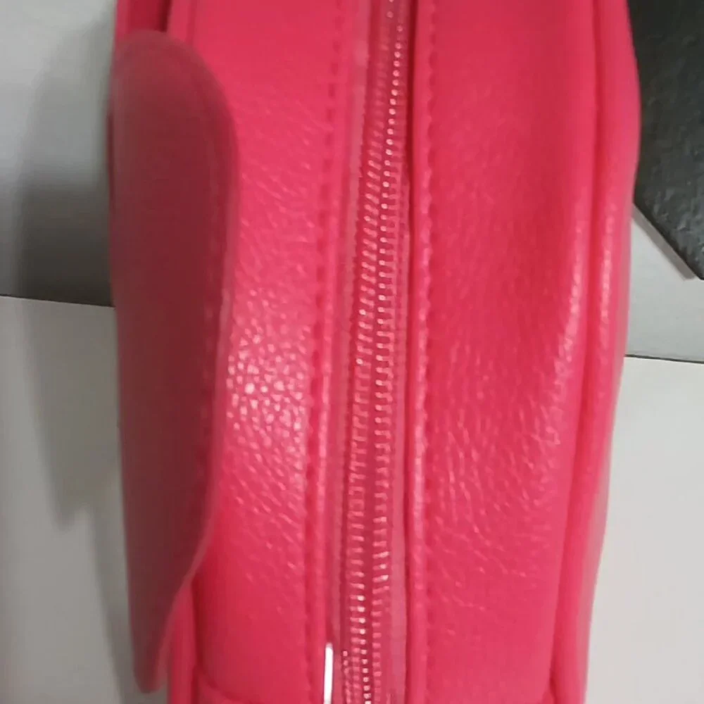 Bath and body works pink elephant bag - Picture 4 of 5